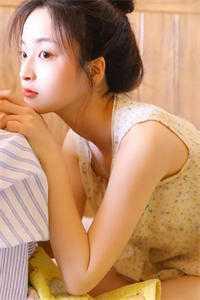 维尔沈耀龙与女友