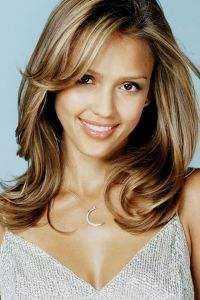 青梅竹马假结婚