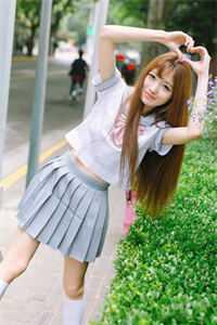 美女村花爱上我李振君昭昭