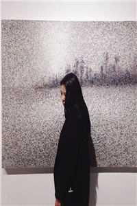 遇见你的眉眼如清风拂面