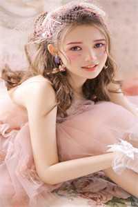 娱乐圈公认的花瓶女星宣布退圈