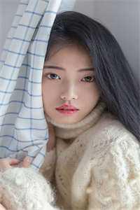 第一章8年后重逢总裁文