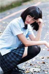 禁欲男神摁上墙,她就撩撩不负责 置顶